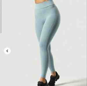 Is Gymshark small fitting?